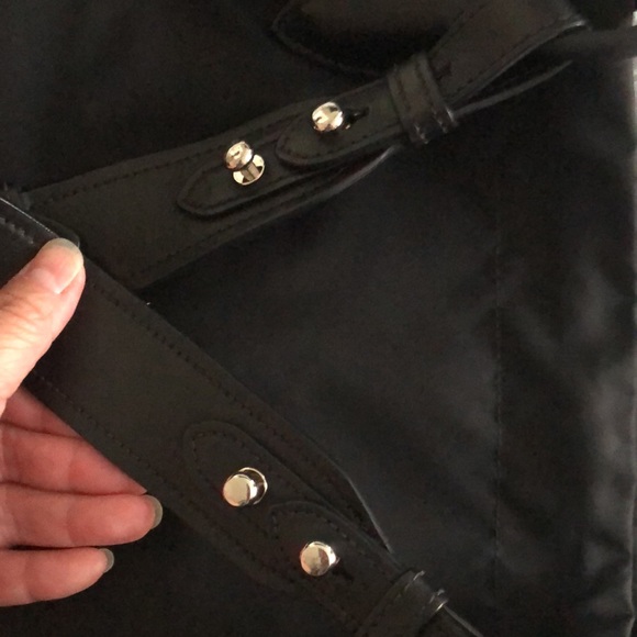 Prada nylon cross bag with adjustable leather shoulder strap - Picture 9 of 16